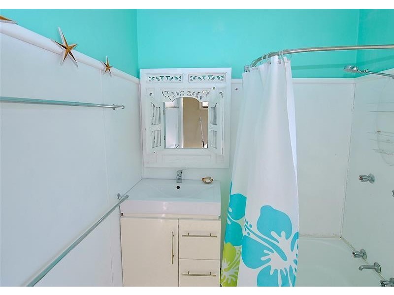 4 Mitchell Road, Callala Bay NSW 2540