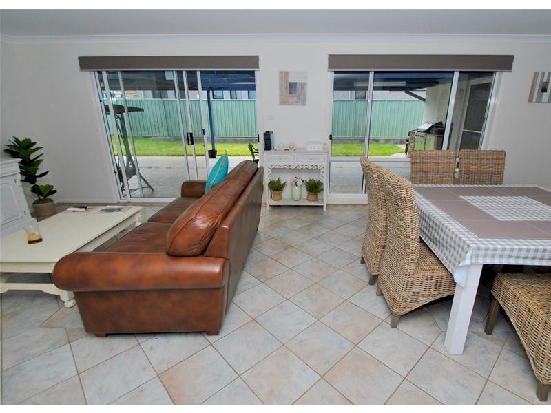 27 Gowlland Crescent, Callala Bay NSW 2540