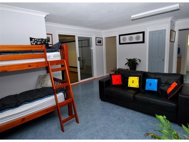 13 Marine Parade, Callala Bay NSW 2540