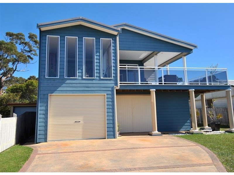 13 Marine Parade, Callala Bay NSW 2540