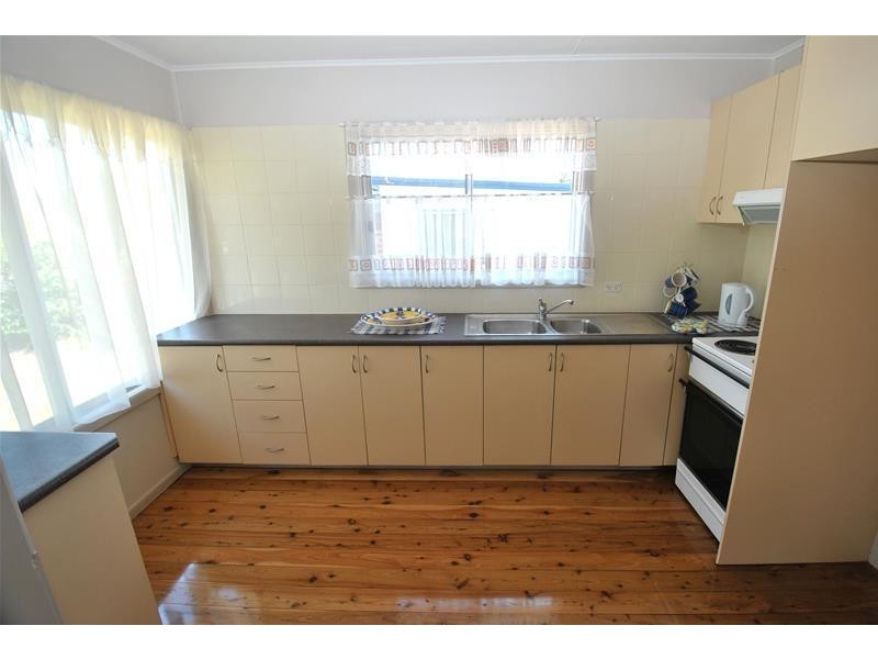 3 Prince Edward Avenue, Culburra Beach NSW 2540