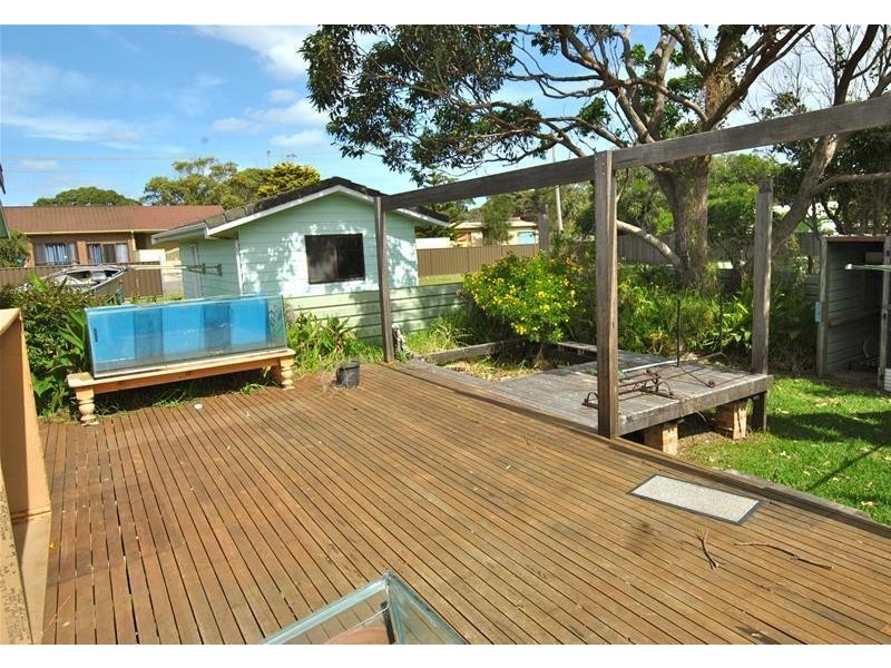 79 Prince Edward Avenue, Culburra Beach NSW 2540