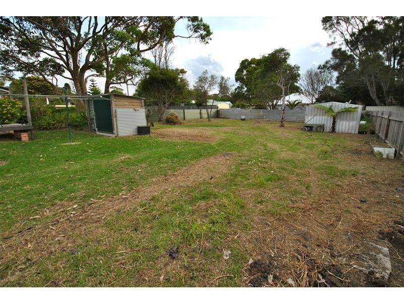 79 Prince Edward Avenue, Culburra Beach NSW 2540