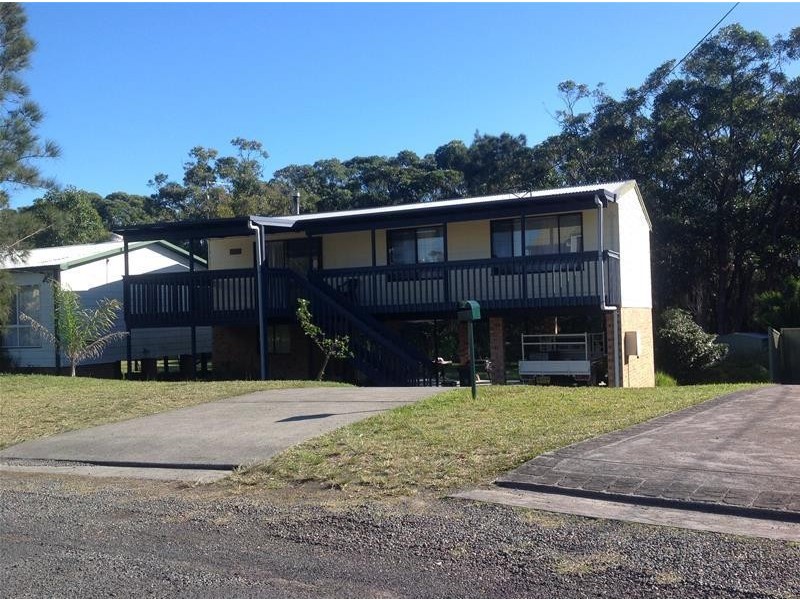 68 Roskell Road, Callala Beach NSW 2540