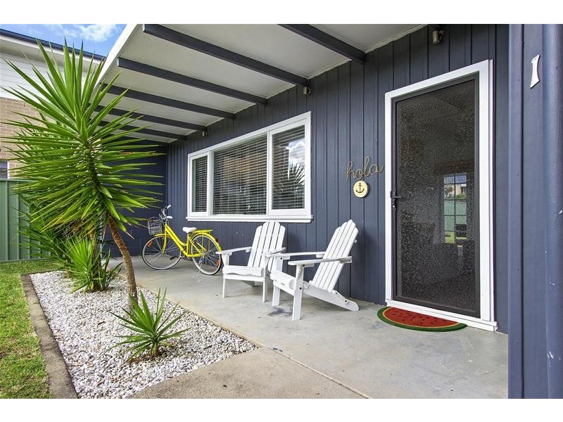 11 Verge Road, Callala Beach NSW 2540