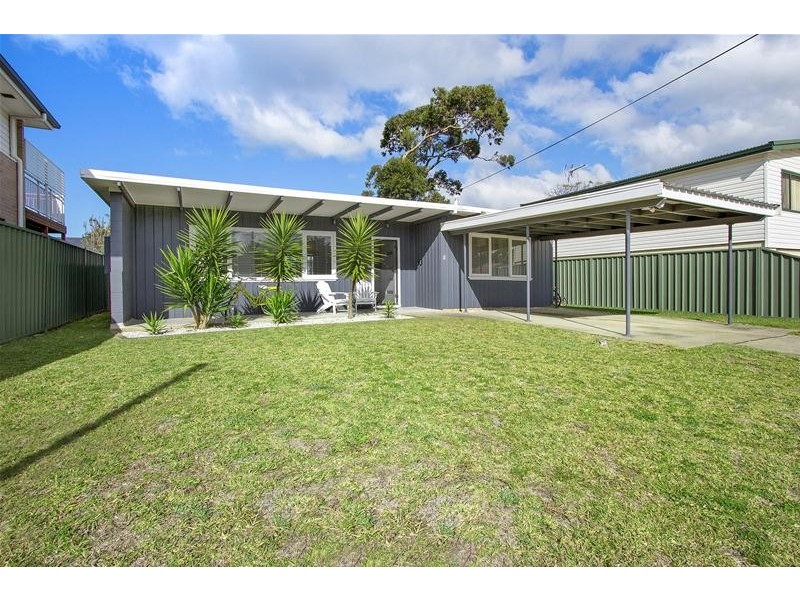 11 Verge Road, Callala Beach NSW 2540