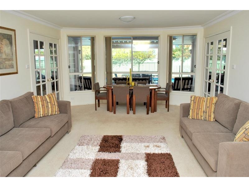 10 Donovan Close, Callala Bay NSW 2540