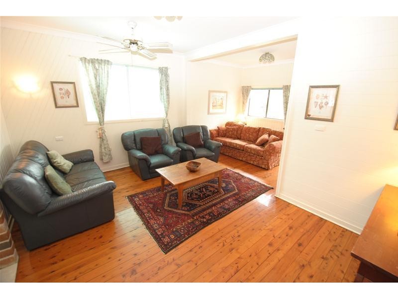 58 Warrain Crescent, Currarong NSW 2540