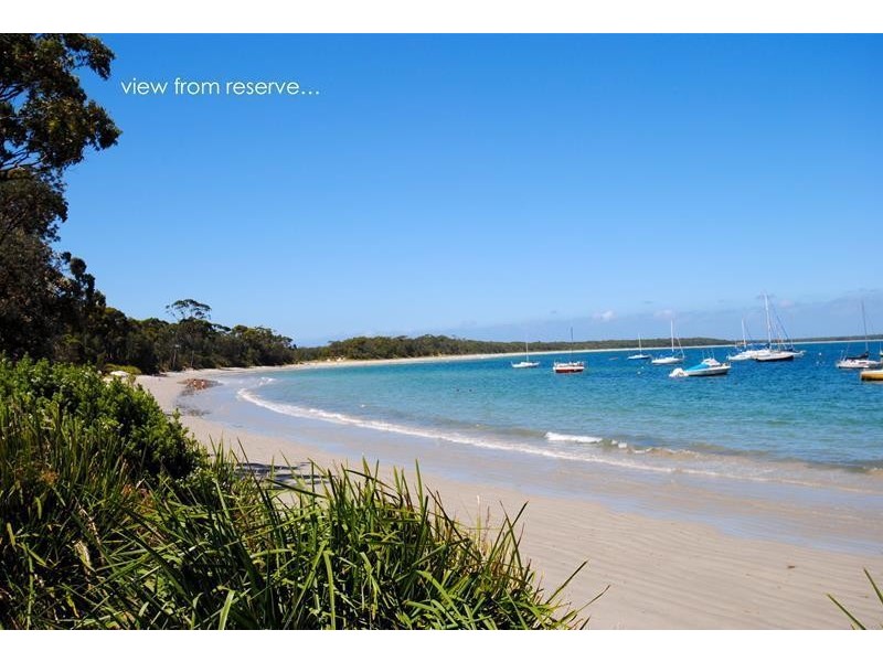 4 Boorawine Terrace, Callala Bay NSW 2540