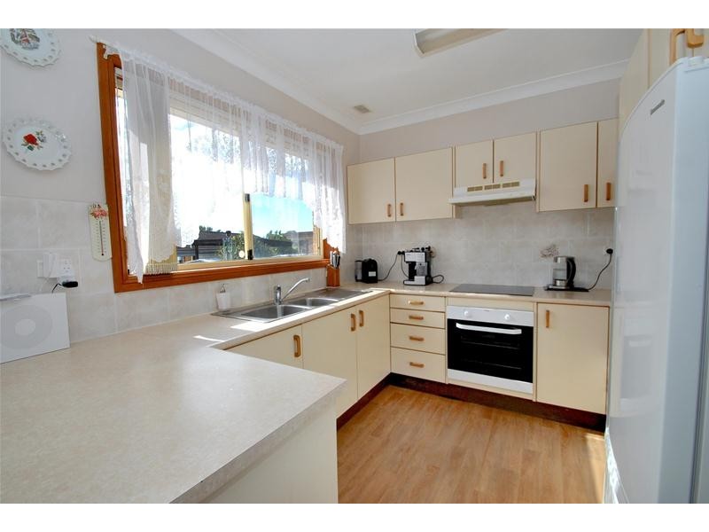 3/11 The Lake Circuit, Culburra Beach NSW 2540