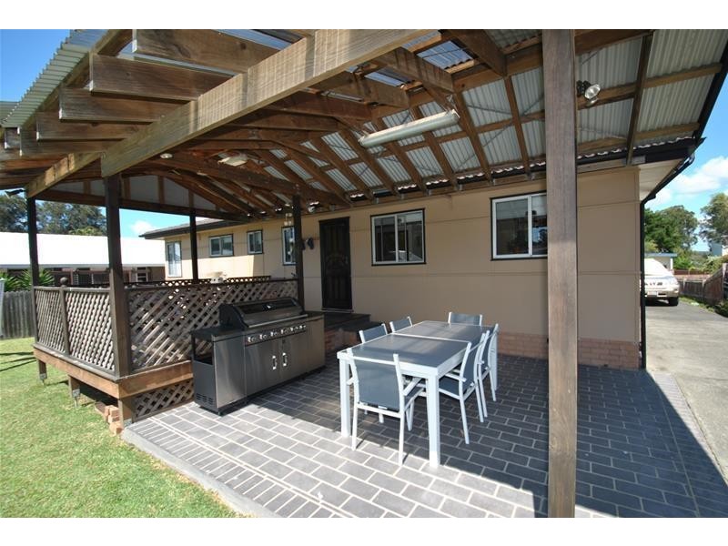 42 Addison Road, Culburra Beach NSW 2540