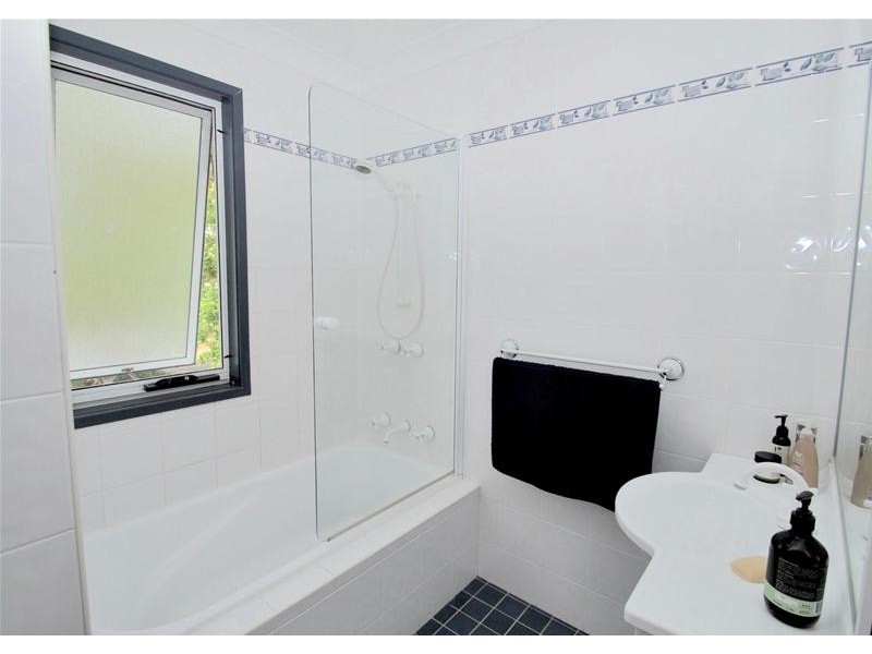 20 Sandlewood Cove, Callala Beach NSW 2540