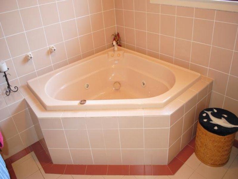 16 Greenway Road, Callala Beach NSW 2540