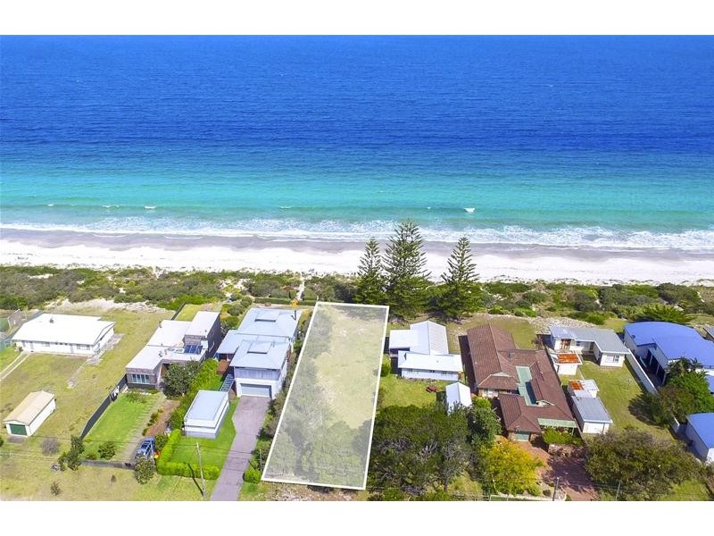 83 Quay Road, Callala Beach NSW 2540