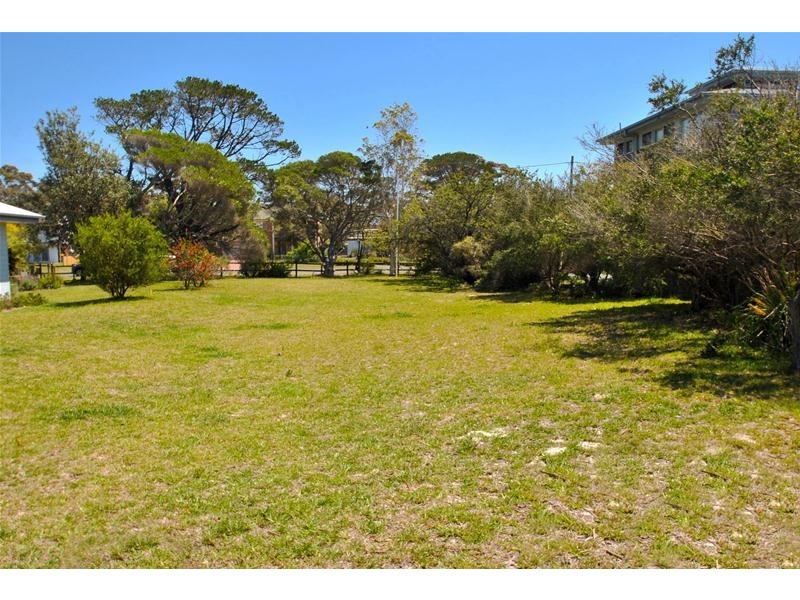 83 Quay Road, Callala Beach NSW 2540