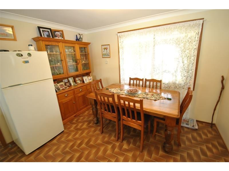 8 Greenbank Grove, Culburra Beach NSW 2540