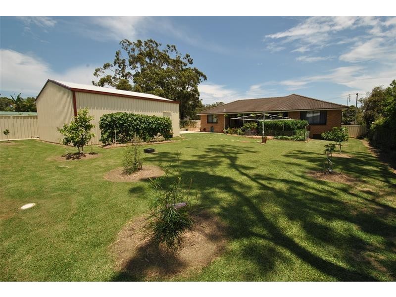 8 Greenbank Grove, Culburra Beach NSW 2540
