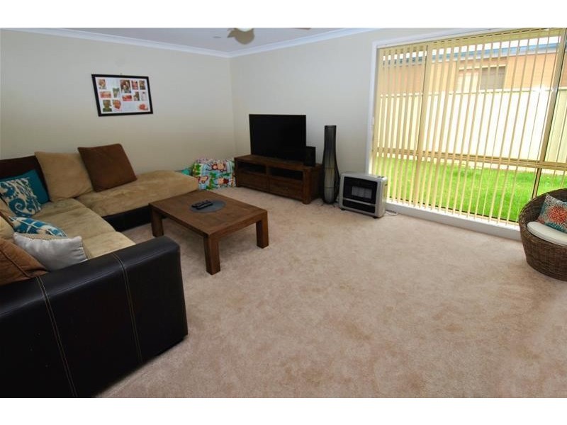 24 Stott Crescent, Callala Bay NSW 2540