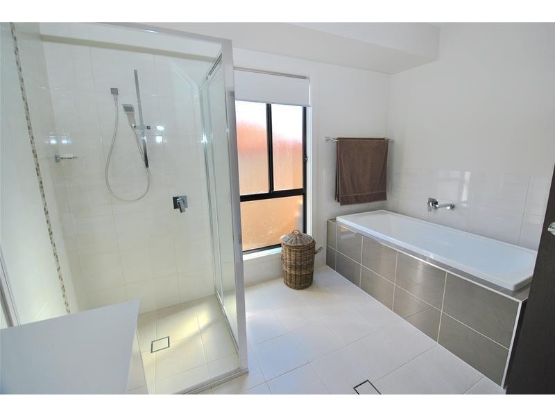 47 Emmett Street, Callala Bay NSW 2540