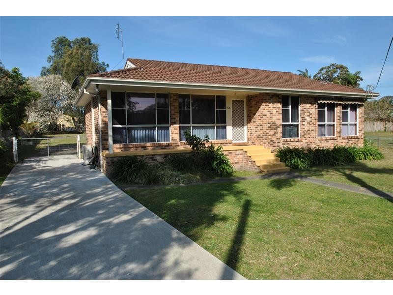42 Orient Avenue, Orient Point NSW 2540