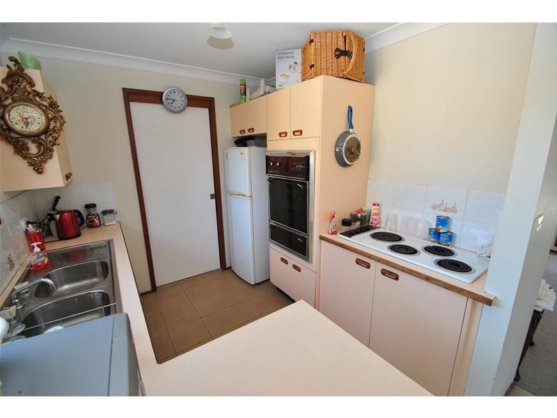 42 Orient Avenue, Orient Point NSW 2540