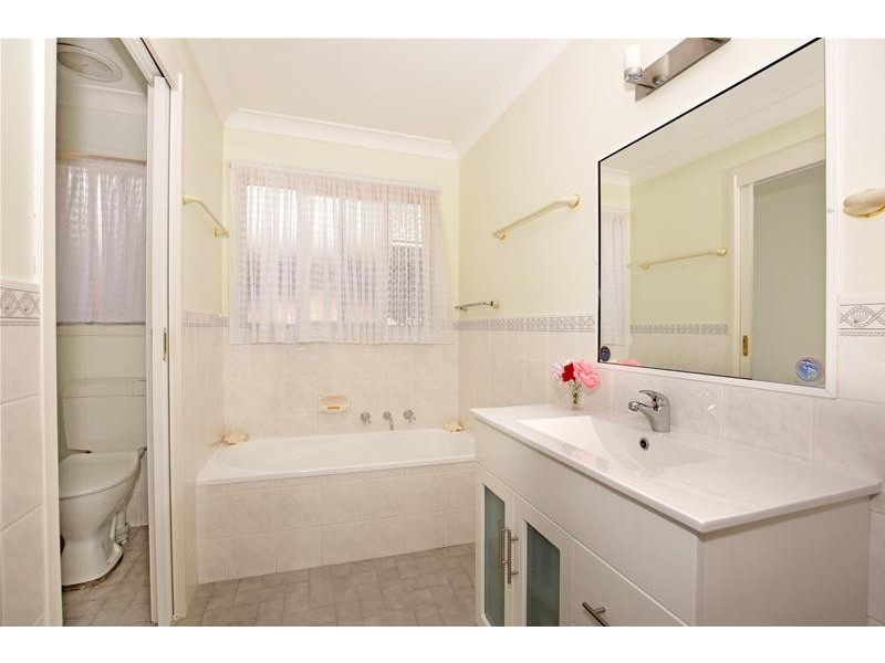 128 Prince Edward Avenue, Culburra Beach NSW 2540