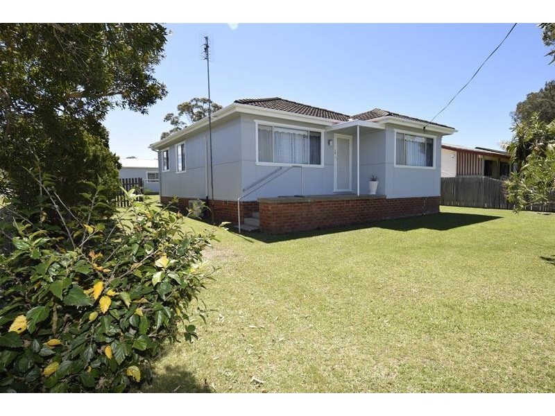 23 Otranto Avenue, Orient Point NSW 2540