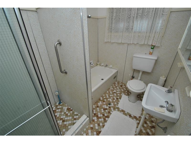 23 Otranto Avenue, Orient Point NSW 2540