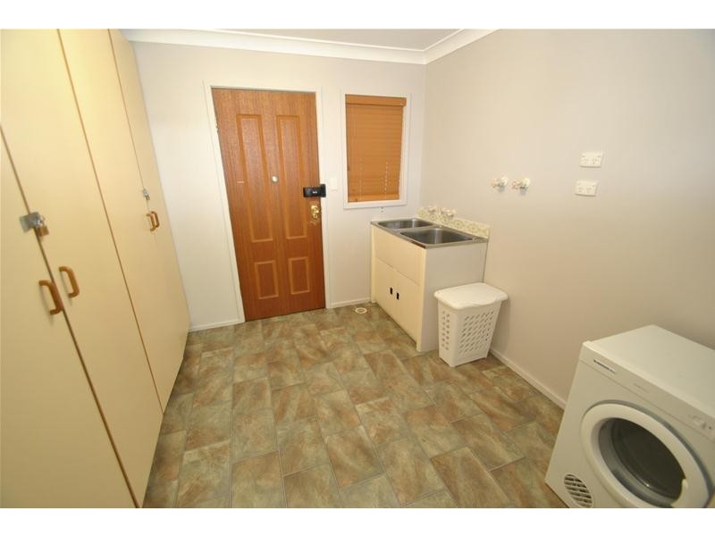 33 Brighton Parade, Culburra Beach NSW 2540