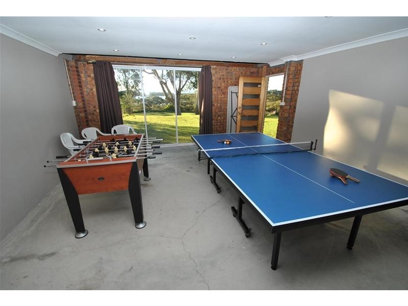 33 Brighton Parade, Culburra Beach NSW 2540