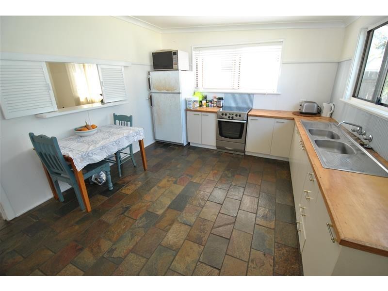 5 Roskell Road, Callala Beach NSW 2540