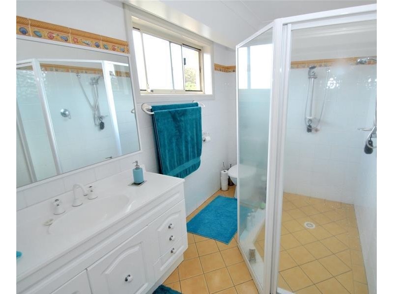 2 Cronin Place, Callala Bay NSW 2540