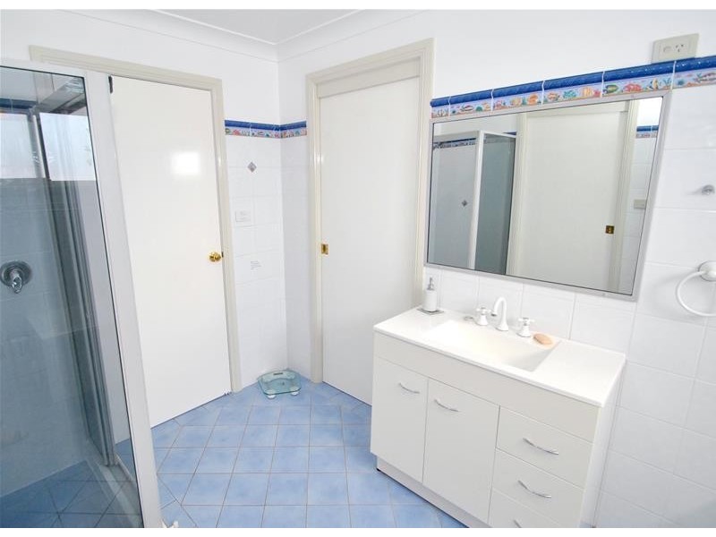 2 Cronin Place, Callala Bay NSW 2540