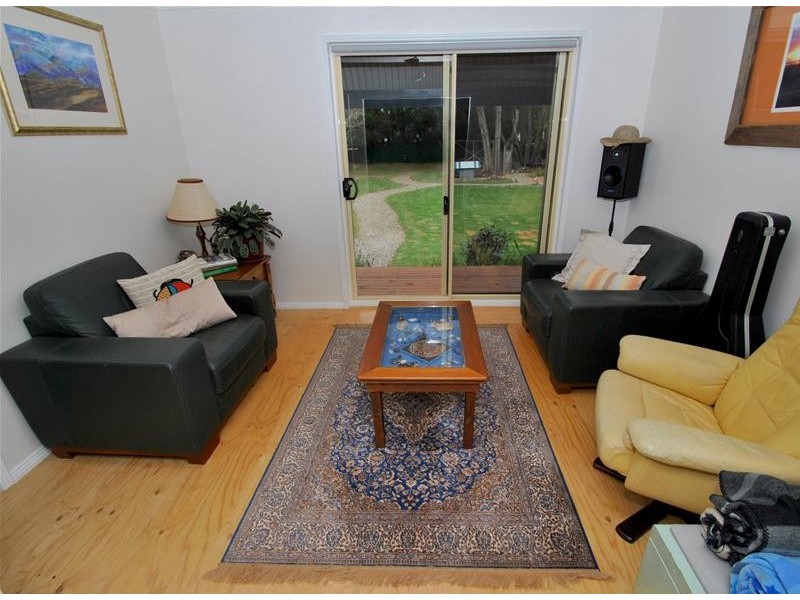 104 Lackersteen Street, Callala Bay NSW 2540