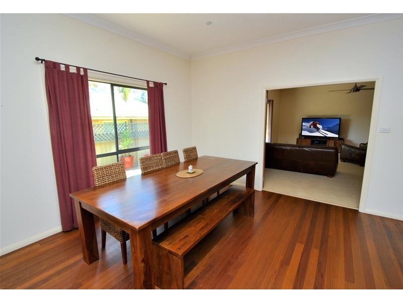 2 Torrens Close, Callala Bay NSW 2540