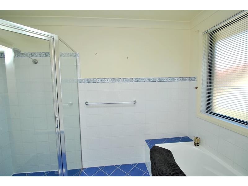 2 Torrens Close, Callala Bay NSW 2540