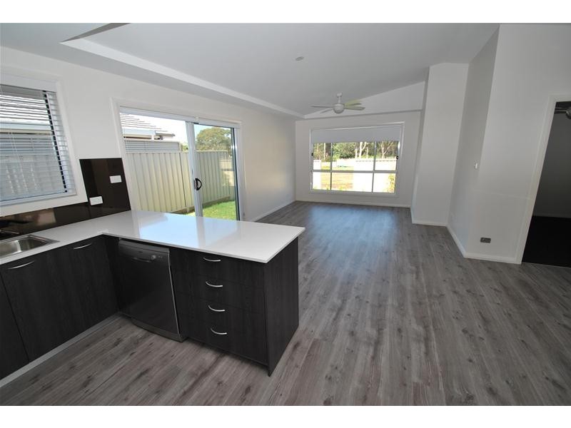 7a Penguins Head Road, Culburra Beach NSW 2540