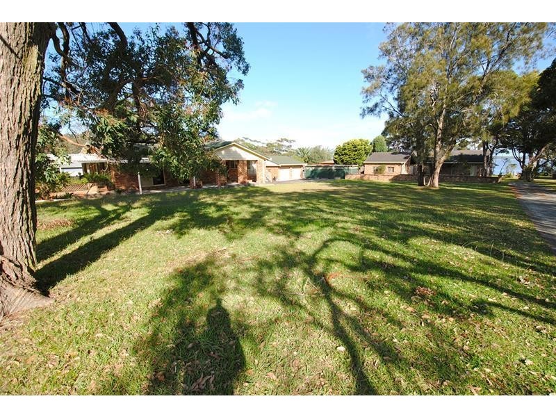 63 Greenbank Grove, Culburra Beach NSW 2540