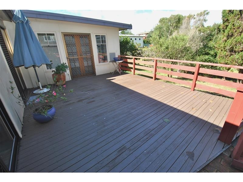 9  Palm Way, Culburra Beach NSW 2540