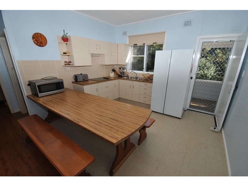 198 The Lake Circuit, Culburra Beach NSW 2540
