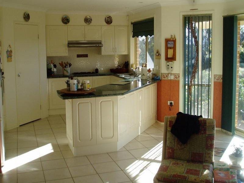 42 Orama Crescent, Orient Point NSW 2540