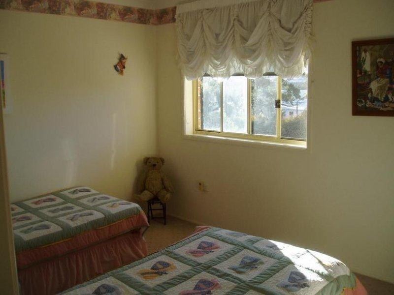 42 Orama Crescent, Orient Point NSW 2540