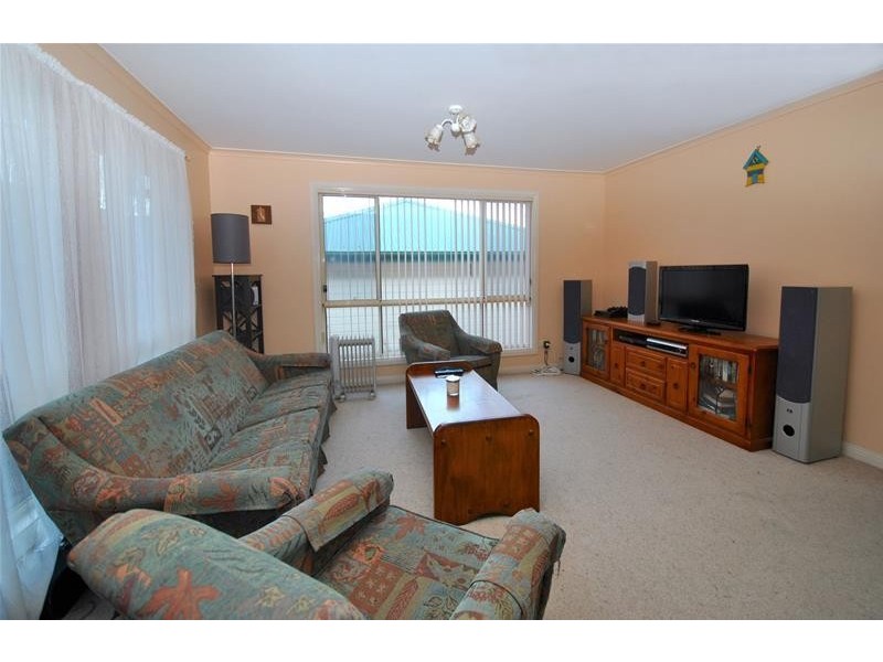 15 Stott Crescent, Callala Bay NSW 2540