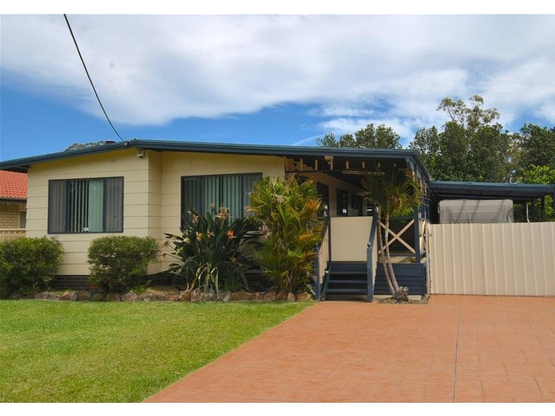 35 Lackersteen Street, Callala Bay NSW 2540