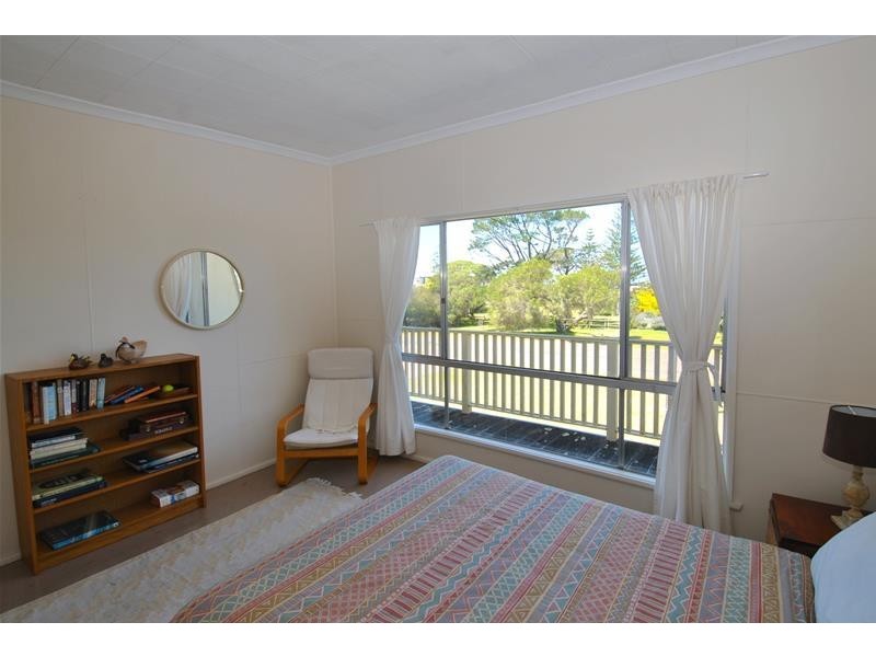 62 Quay Road, Callala Beach NSW 2540
