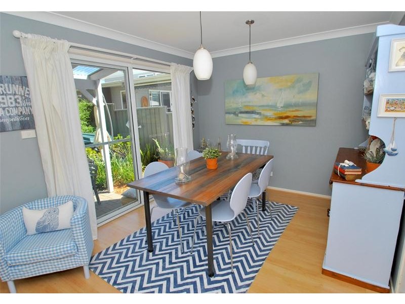 13 Caffery Circuit, Callala Beach NSW 2540