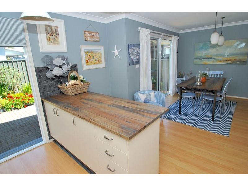 13 Caffery Circuit, Callala Beach NSW 2540