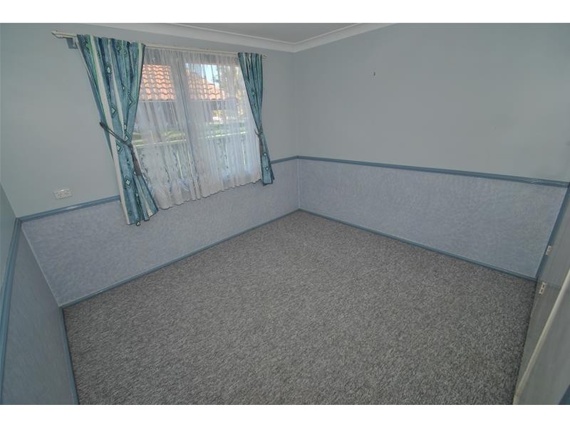 33 Prince Edward Avenue, Culburra Beach NSW 2540