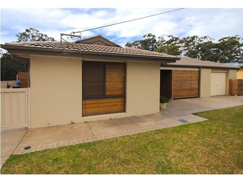 2 Chapman Street, Callala Bay NSW 2540