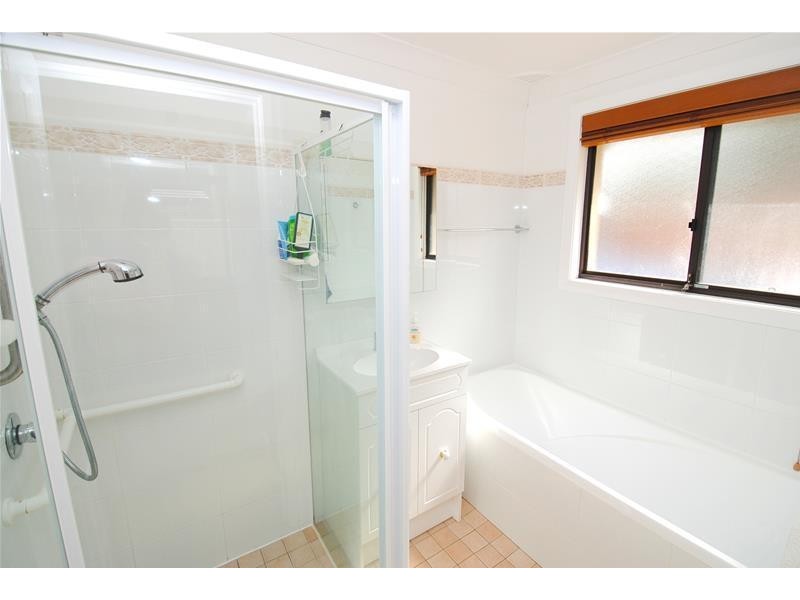 2 Chapman Street, Callala Bay NSW 2540